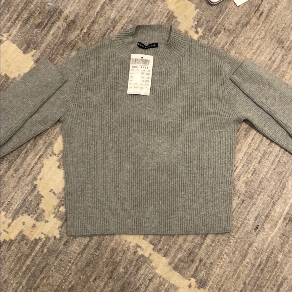 Brandy Melville mock turtleneck gray sweater